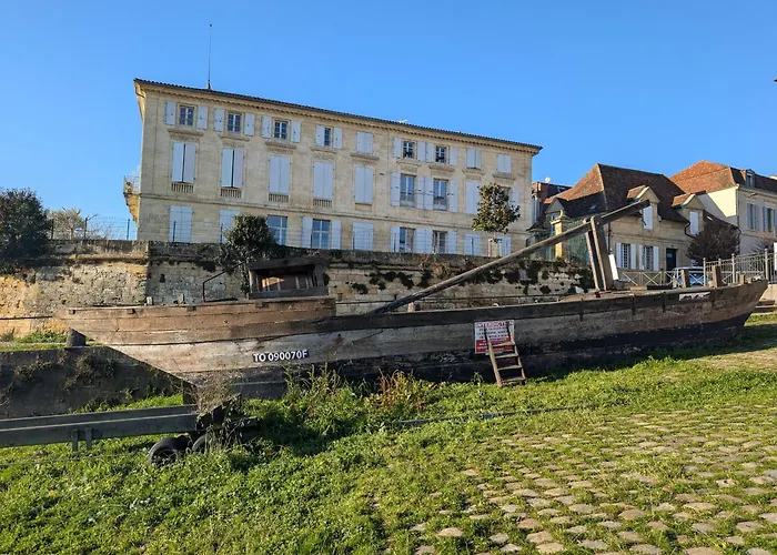 Au Bord De La Dordogne Apartment